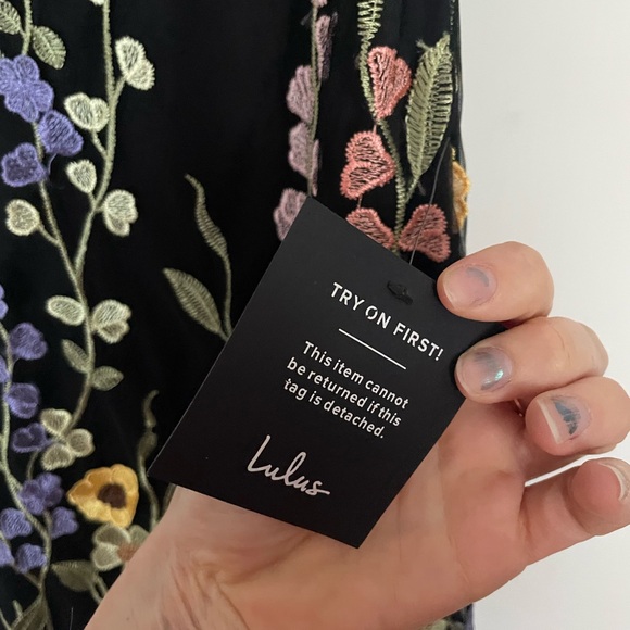 Thriving Poise Black 3D Floral Embroidered Tie-Strap Maxi Dress - Picture 5 of 5